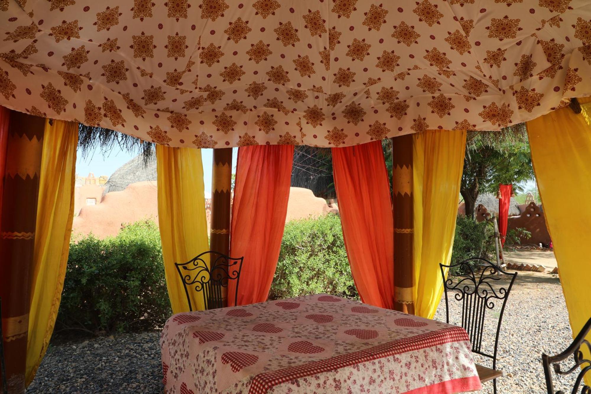 Khuri Resort Exterior foto